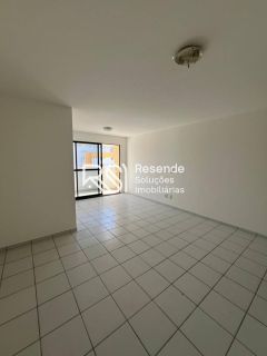 Edifício Residencial Para Vender com 3 quartos 2 suítes no bairro ponta verde em Maceió