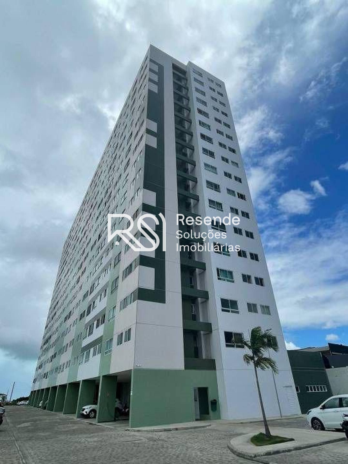 Edifício Residencial Para Vender com 2 quartos 1 suítes no bairro São Jorge em Maceió