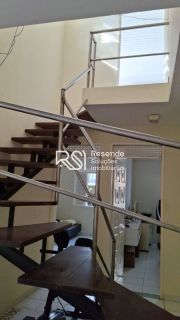 Casa Para Vender com 4 quartos 4 suítes no bairro jardim petropolis  em Maceió