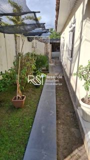 Casa Para Vender com 4 quartos 4 suítes no bairro jardim petropolis  em Maceió