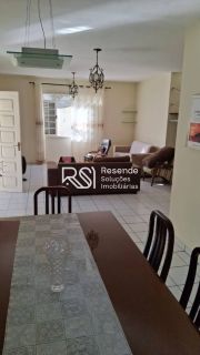 Casa Para Vender com 4 quartos 4 suítes no bairro jardim petropolis  em Maceió