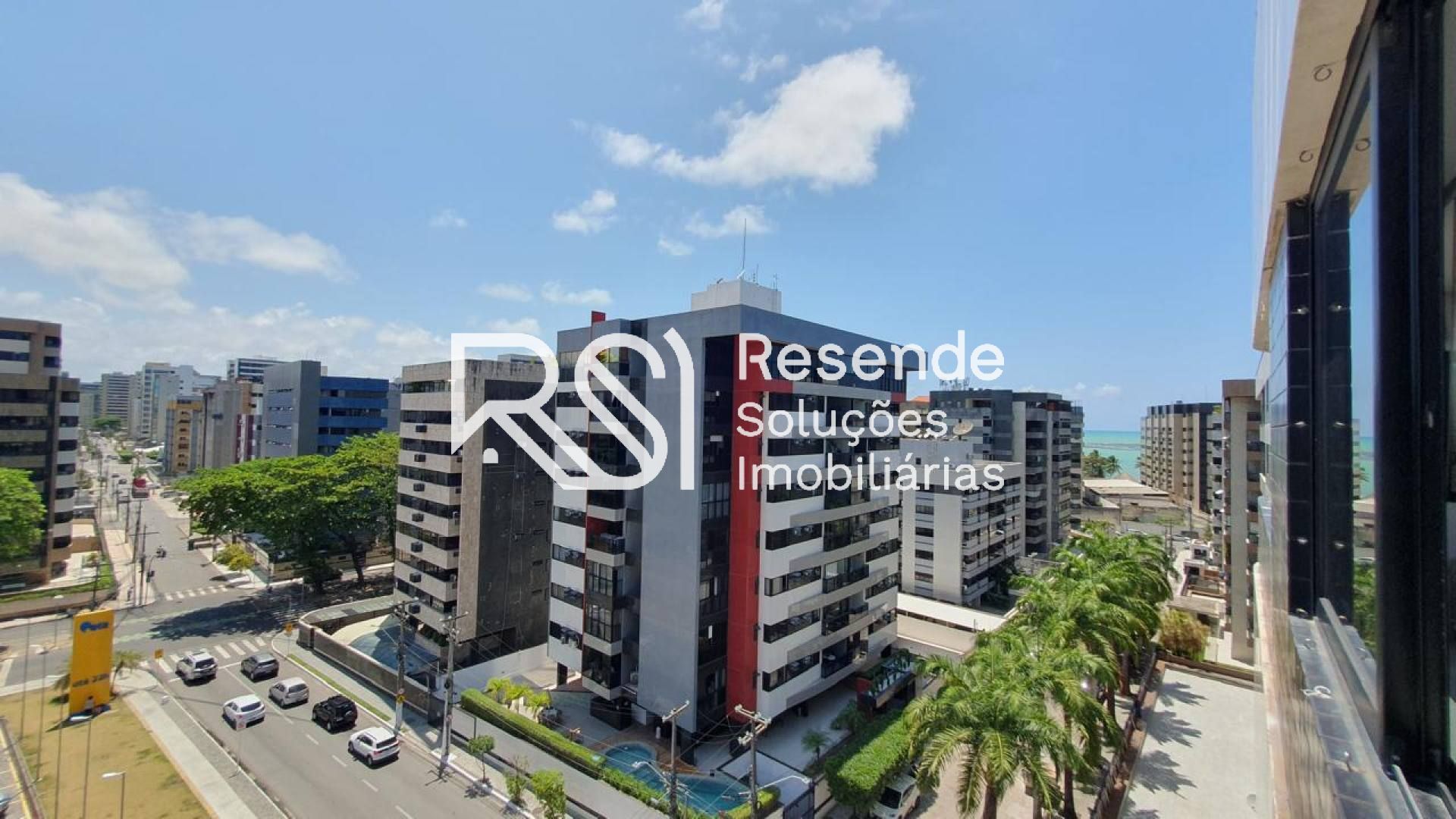 Cobertura Para Vender com 5 quartos 5 suítes no bairro ponta verde em Maceió