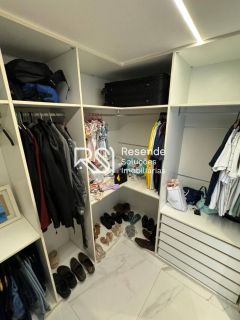 Cobertura Para Vender com 5 quartos 5 suítes no bairro ponta verde em Maceió