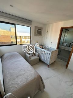 Cobertura Para Vender com 5 quartos 5 suítes no bairro ponta verde em Maceió