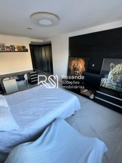 Cobertura Para Vender com 5 quartos 5 suítes no bairro ponta verde em Maceió