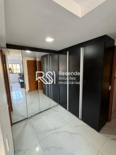 Cobertura Para Vender com 5 quartos 5 suítes no bairro ponta verde em Maceió