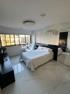 Cobertura Para Vender com 5 quartos 5 suítes no bairro ponta verde em Maceió