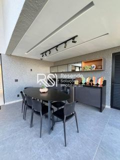 Casa de Condomínio Para Vender com 5 quartos 5 suítes no bairro marechal em Maceió