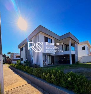 Casa de Condomínio Para Vender com 5 quartos 5 suítes no bairro marechal em Maceió