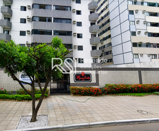 Apartamento Para Vender Edifício Maria Beatriz com 3 quartos 1 suítes no bairro ponta verde em Maceió
