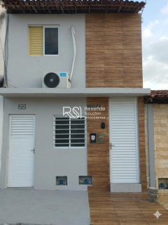 Casa Para Vender com 2 quartos no bairro Barro duro em Maceió