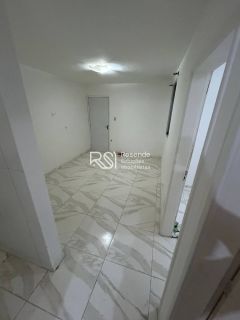 Apartamento Para Vender com 2 quartos no bairro Petropolis em Maceió