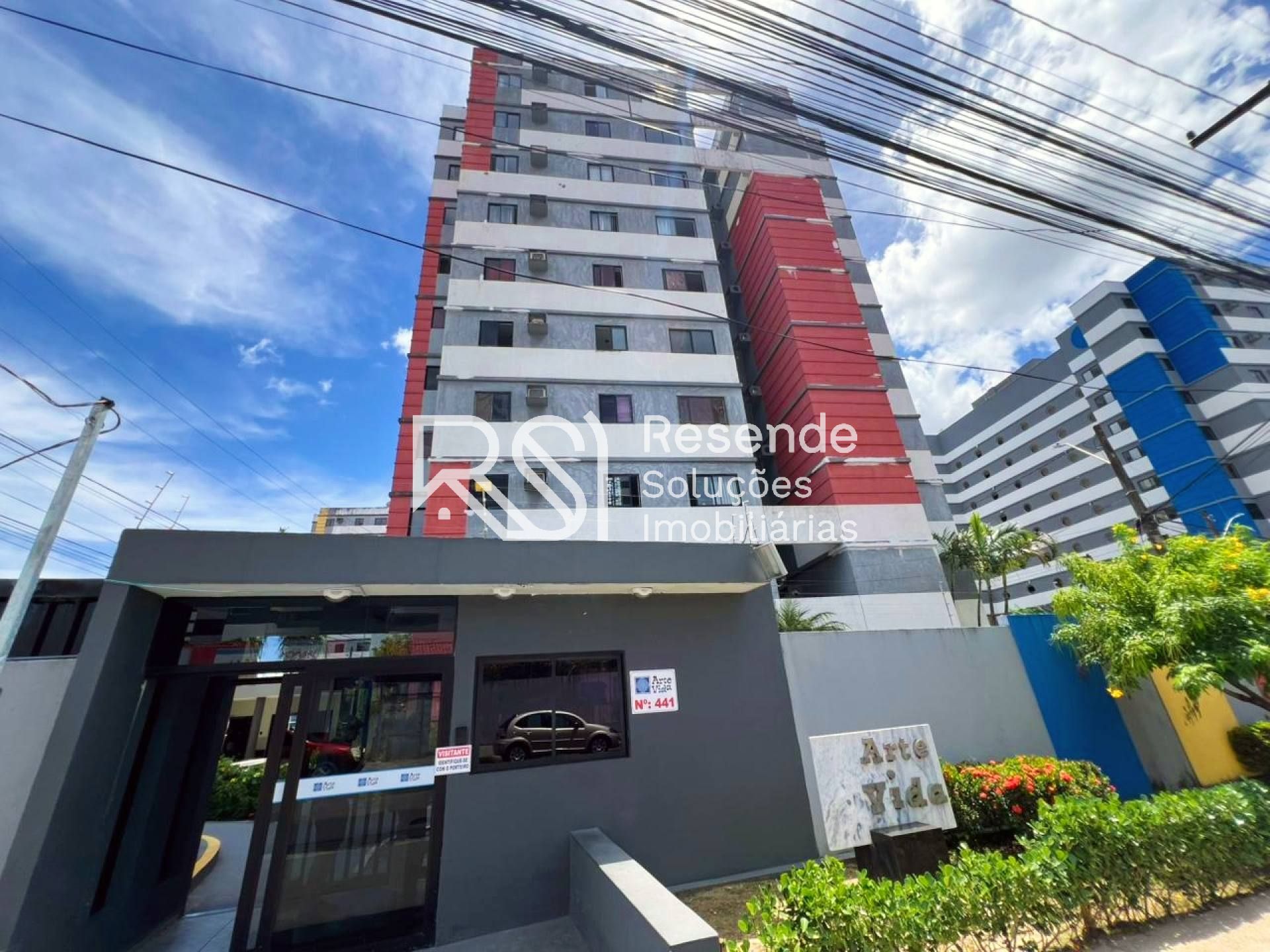 Apartamento Para Vender no Condomínio Arte Vida com 3 quartos 1 suítes no bairro Gruta de Lourdes em Maceió