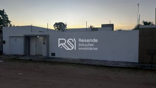 Casa Para Vender com 3 quartos 1 suítes no bairro Massagueira em Maceió (proximo a carajás)