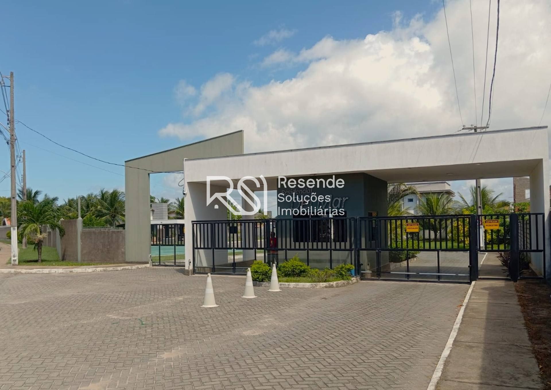 Lote / Terreno de Condomínio Para Vender no bairro Paripueira em Maceió