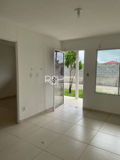 Casa de Condomínio Para Vender com 2 quartos no bairro Cidade Universitária em Maceió