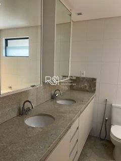 Apartamento Para Vender com 4 quartos 1 suítes no bairro Jatiúca em Maceió