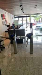 Sala Comercial Para Vender no bairro Gruta de Lourdes em Maceió