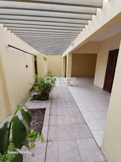 Casa Para Vender com 2 quartos no bairro Antares em Maceió