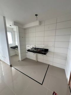 Apartamento Mata dos Cardeais Para Vender com 2 quartos 1 suítes no bairro Tabuleiro do Martins em Maceió