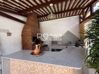 Casa Para Vender no Residencial Flor da Serra com 4 quartos 3 suítes no bairro jardim petropolis  em Maceió