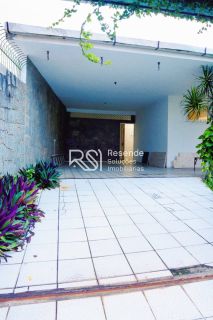 Casa Para Vender com 3 quartos 1 suítes no bairro Gruta de Lourdes em Maceió