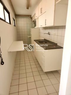 Apartamento Para Vender no Condomínio Arte Vida com 3 quartos 1 suítes no bairro Gruta de Lourdes em Maceió