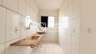 Apartamento Para Vender com 2 quartos no Residencial Parque Petrópolis III