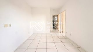 Apartamento Para Vender com 2 quartos no Residencial Parque Petrópolis III