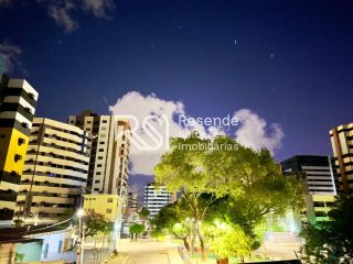 Apartamento Para Vender no Edifício Marbella com 3 quartos 1 suítes no bairro ponta verde em Maceió