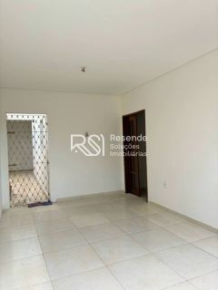 Casa Para Vender primeiro andar com 5 quartos 1 suítes no bairro Santa Lucia  em Maceió