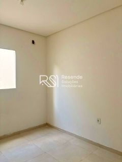 Casa Para Vender primeiro andar com 5 quartos 1 suítes no bairro Santa Lucia  em Maceió