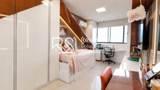Cobertura no Edifício Grand Versailles Para Vender com 4 quartos 4 suítes no bairro Gruta de Lourdes em Maceió
