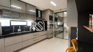 Cobertura no Edifício Grand Versailles Para Vender com 4 quartos 4 suítes no bairro Gruta de Lourdes em Maceió