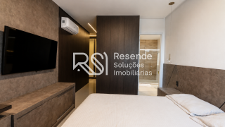 Cobertura no Edifício Grand Versailles Para Vender com 4 quartos 4 suítes no bairro Gruta de Lourdes em Maceió