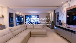 Cobertura no Edifício Grand Versailles Para Vender com 4 quartos 4 suítes no bairro Gruta de Lourdes em Maceió