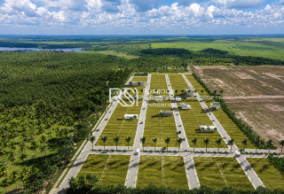 Lote / Terreno de Bairro Para Vender em Jequiá Da Praia