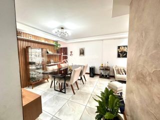 Apartamento Para Vender no  Edifício Topázio com 3 quartos 1 suítes no bairro Gruta de Lourdes em Maceió