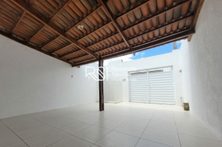 Casa Para Vender com 2 quartos no Graciliano Ramos em Maceió