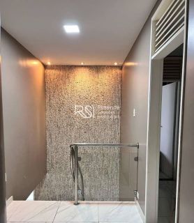 Casa Para Vender com 4 quartos 5 suítes no bairro Gruta de Lourdes em Maceió