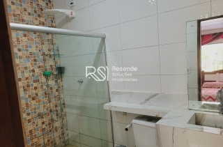 Casa Para Vender com 5 quartos no bairro Village Campestre em Maceió