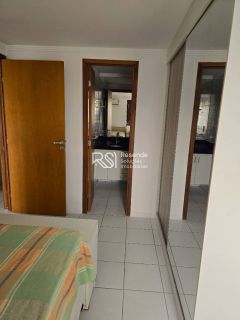Apartamento Para Vender no Edifício Coimbra com 2 quartos 1 suítes no bairro ponta verde em Maceió