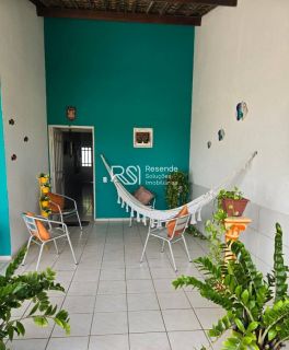 Casa Para Vender com 4 quartos 3 suítes no bairro centro em Barra De São Miguel