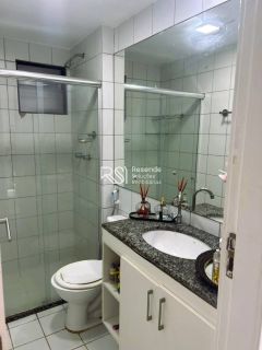 Apartamento Para Vender no Condomínio Arte Vida com 3 quartos 1 suítes no bairro Gruta de Lourdes em Maceió