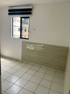 Apartamento Para Vender no Condomínio Arte Vida com 3 quartos 1 suítes no bairro Gruta de Lourdes em Maceió