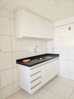 Apartamento Para Vender NO Edf. Dom Helder Câmara com 3 quartos 1 suítes no bairro Farol em Maceió