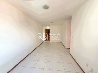 Apartamento Para Vender no Edifício Platanus com 2 quartos 1 suítes no bairro Jatiúca em Maceió