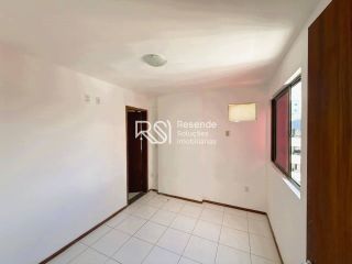 Apartamento Para Vender no Edifício Platanus com 2 quartos 1 suítes no bairro Jatiúca em Maceió