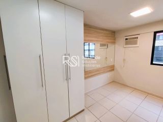 Apartamento no Edifício Monticatini Para Vender com 2 quartos 1 suítes no bairro ponta verde em Maceió