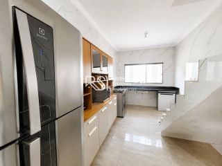 Casa com 6 Quartos, 2 Suítes e Energia Solar no Condomínio Morada dos Palmares